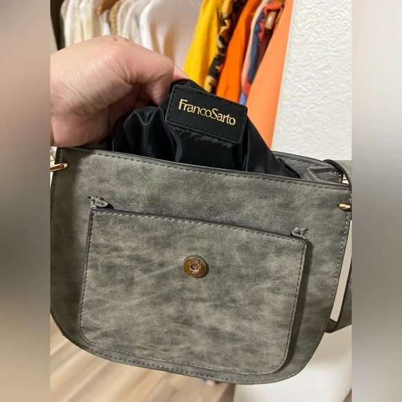 SOLD - Picture 4 of 8